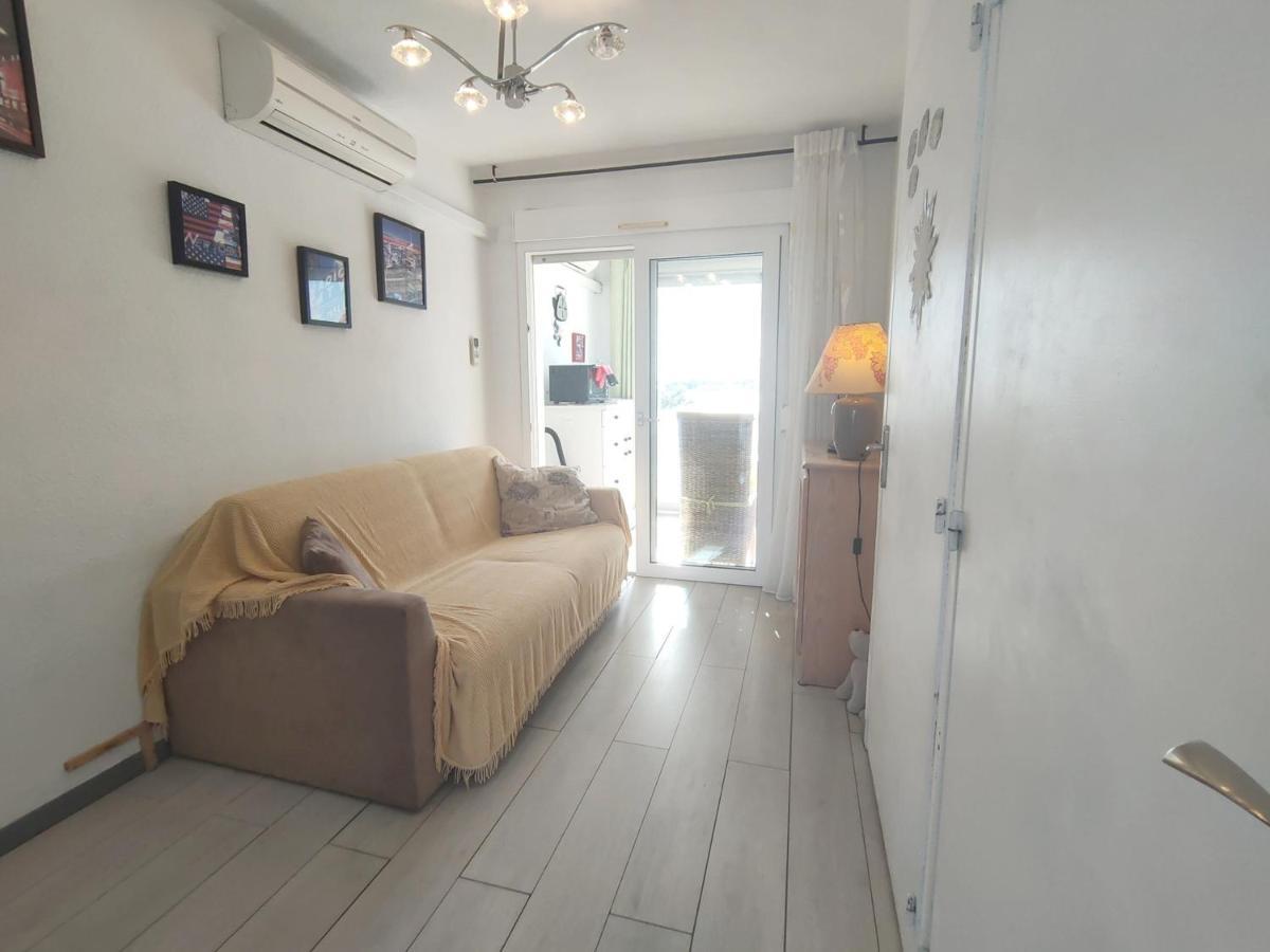 T1 Au Calme Avec Clim Et Parking Prive - Fr-1-503-171 Apartment Balaruc-les-Bains Exterior photo